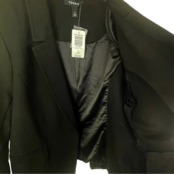 Torrid Black Blazer Sleek and Versatile Suit Jacket - Picture 6 of 10